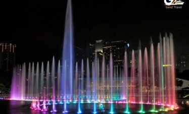 Dubai Mall and fountain night show with Burj Khalifa for Dubai Mauritius holiday