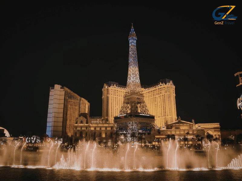 Las Vegas Strip skyline at night with neon lights and famous hotels for Las Vegas holidays 2026